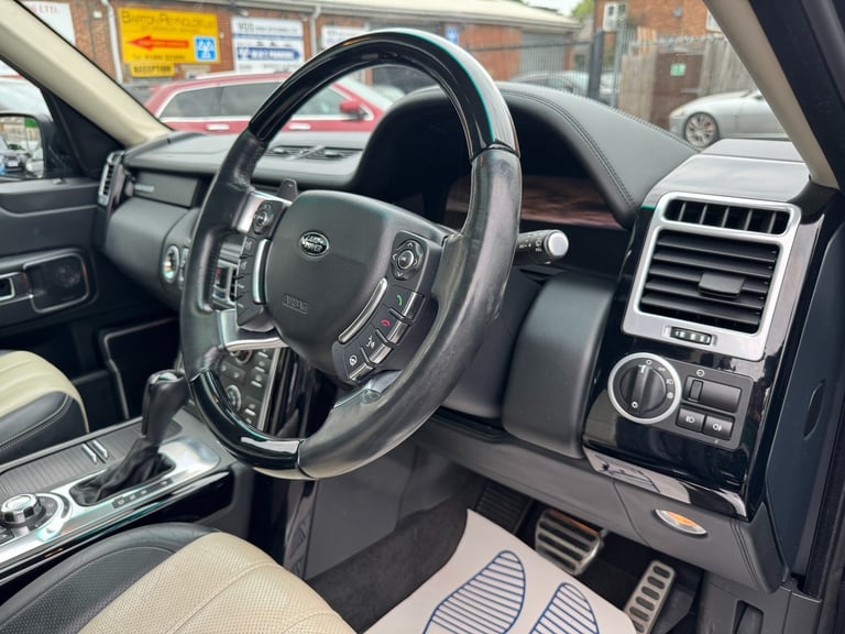 2011 Land Rover Range Rover 5.0 V8 Autobiography SUV 5dr Petrol Auto 4WD Euro 5 (510 ps) ESTATE P...