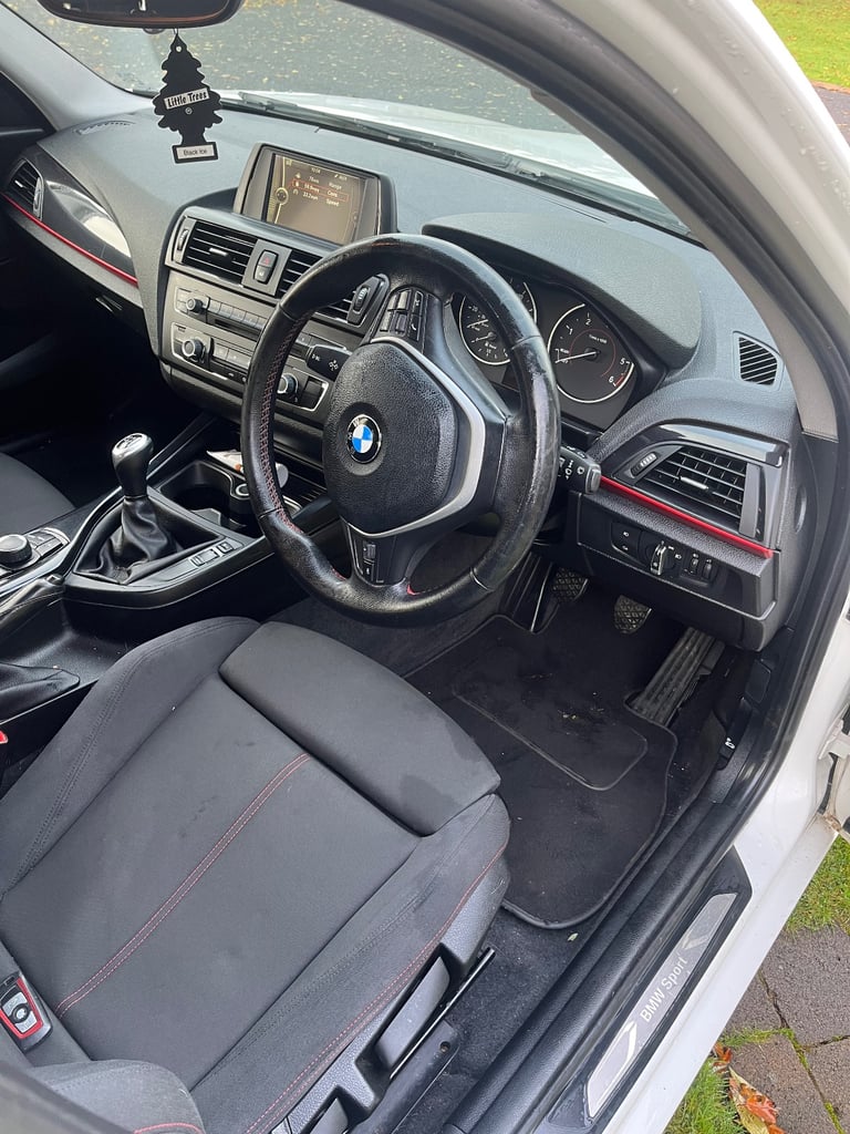 BMW, 1 SERIES, Hatchback, 2012, Manual, 1995 (cc), 5 doors