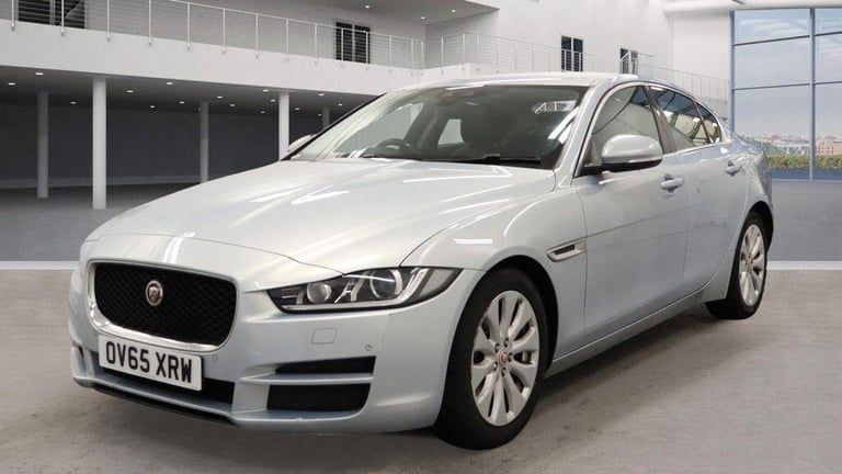 2015 Jaguar XE 2.0d Portfolio Auto Euro 6 (s/s) 4dr SALOON Diesel Automatic