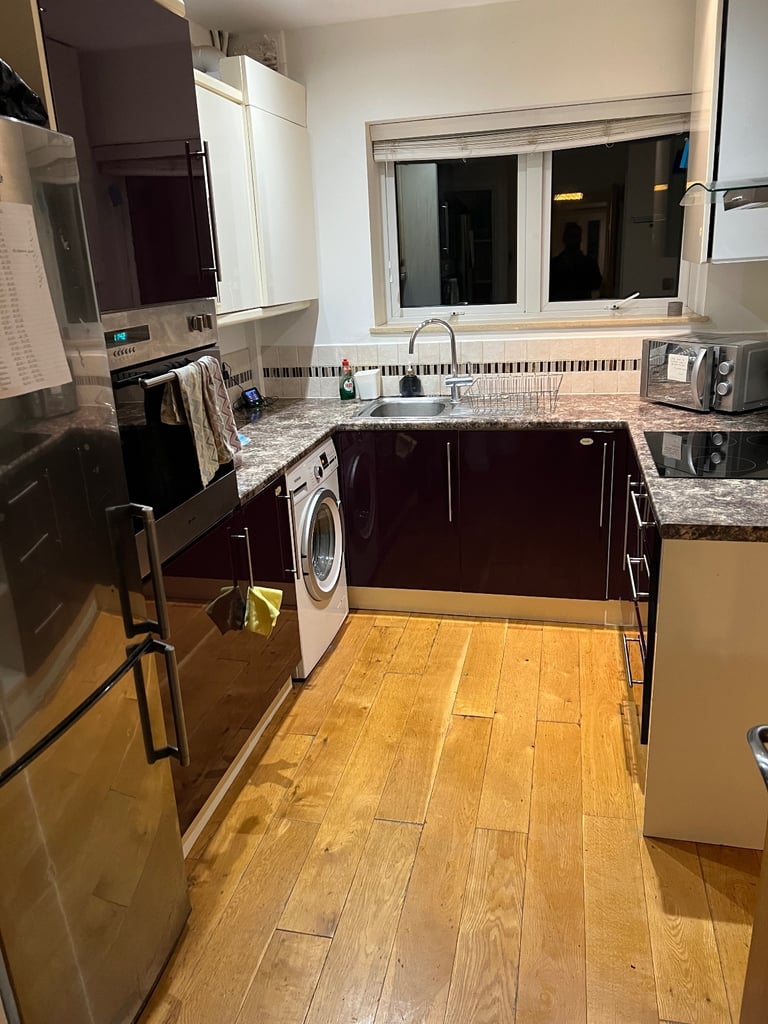 Double room to let 