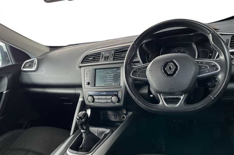 2016 Renault Kadjar 1.2 TCE SIGNATURE NAV 5DR Hatchback Petrol Manual
