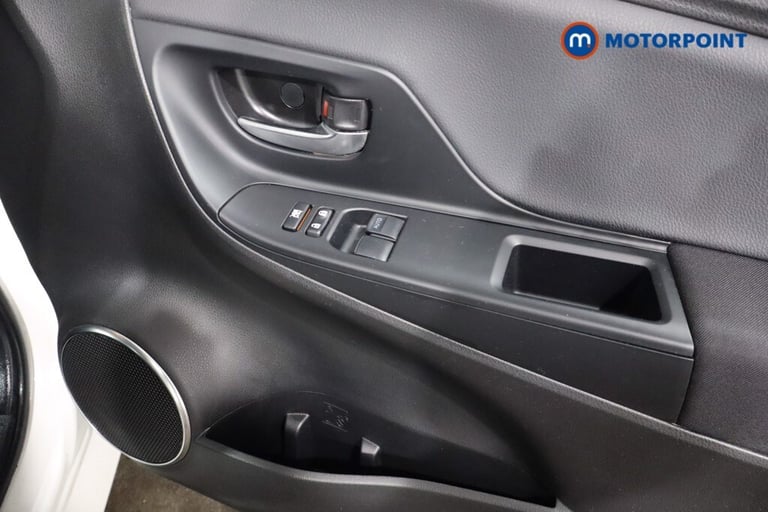 2019 Toyota Yaris 1.5 VVT-i Y20 5dr [Bi-tone] Hatchback Petrol Manual