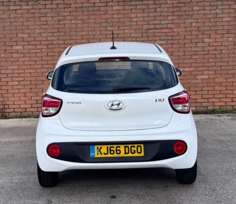 2017 Hyundai i10 1.0 SE 5dr HATCHBACK PETROL Manual