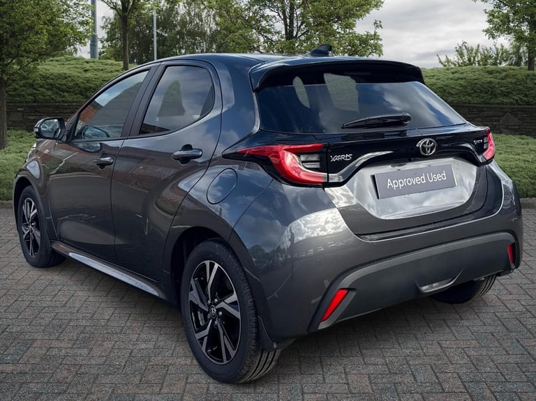 2025 Toyota Yaris 1.5 Hybrid Design 5dr CVT Hatchback Hybrid Automatic