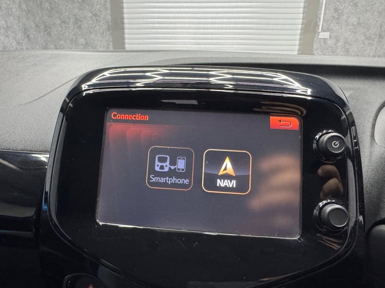 2016 Toyota AYGO 1.0 VVT-i x-cite x-shift Euro 6 5dr HATCHBACK Petrol Automatic