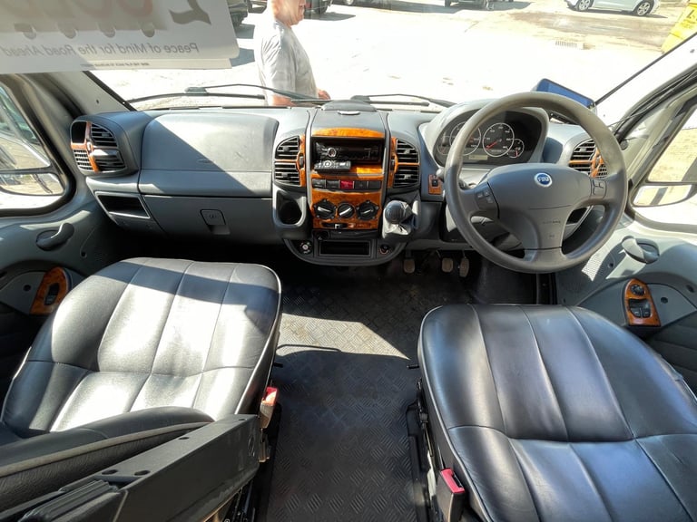 Fiat DUCATO 15 JTD MWB 2 BERTH I H TOP QUALITY MOTOR HOME
