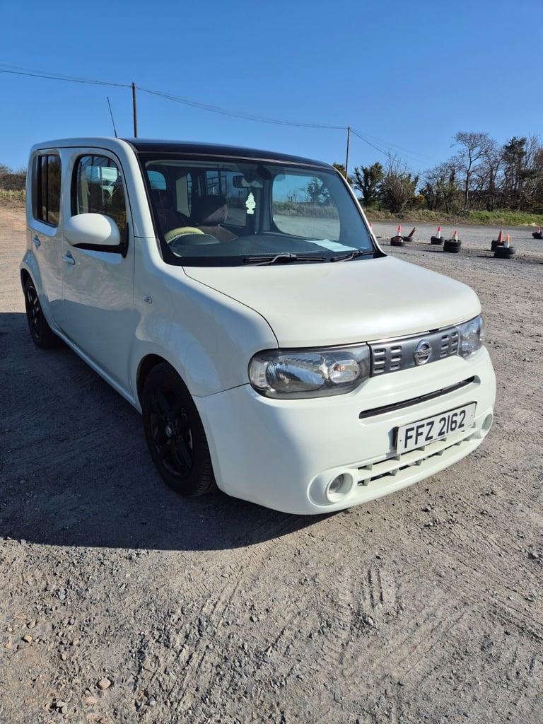 image for Nissan CUBE 2011, Manual, 1598 (cc), 5 doors