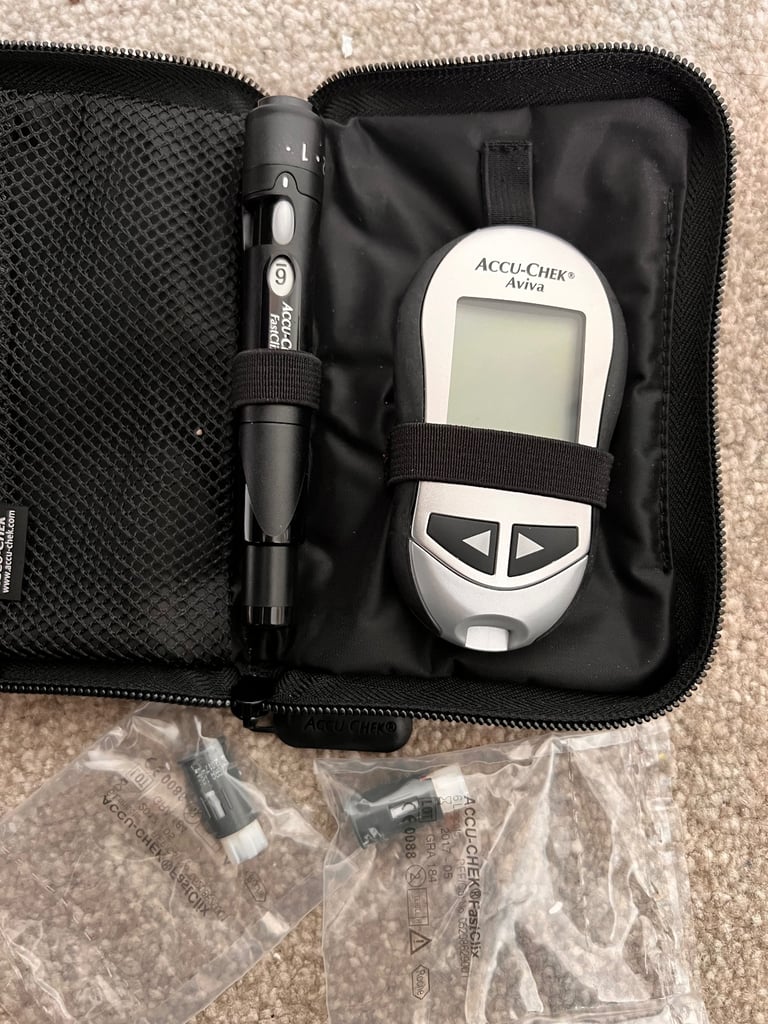 image for Accu-Chek Aviva Blood Glucose Meter Monitor System With Case