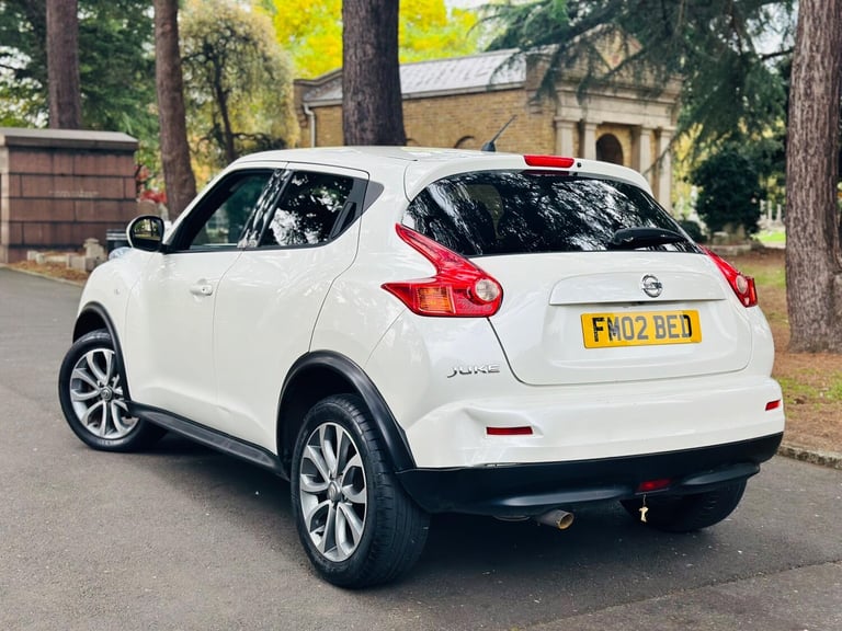 2013 Nissan Juke 1.6 Tekna CVT Euro 5 5dr HATCHBACK Petrol Automatic