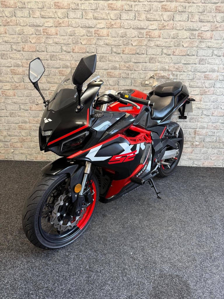 2024 Lexmoto TR 125-2 LXR 125 SE - 1 owner - 4k miles - Stunning colourway 