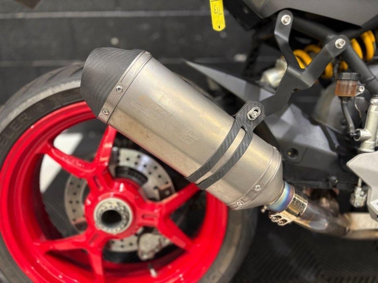 2019 69 DUCATI SUPERSPORT 937 SUPER SPORTS PETROL MANUAL EURO 4 (110 PS)