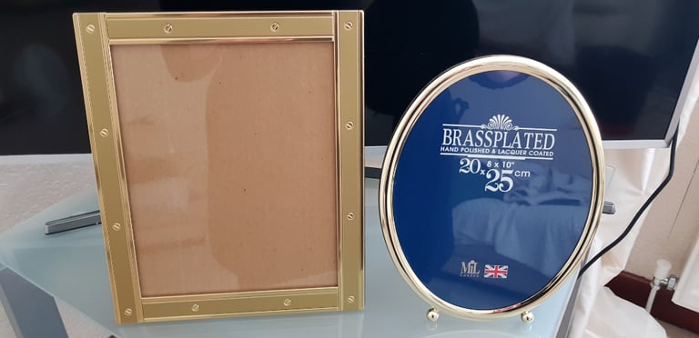 2 BRASS PICTURE/PHOTO FRAMES WITH GLAZING - £10 THE LOT