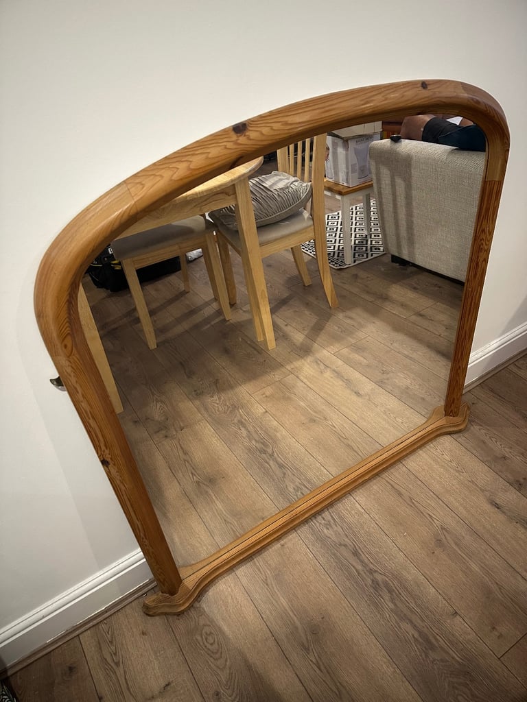 image for Pine mirror 