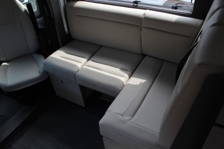 Auto-Trail F-Line F60 DIESEL AUTOMATIC 2025