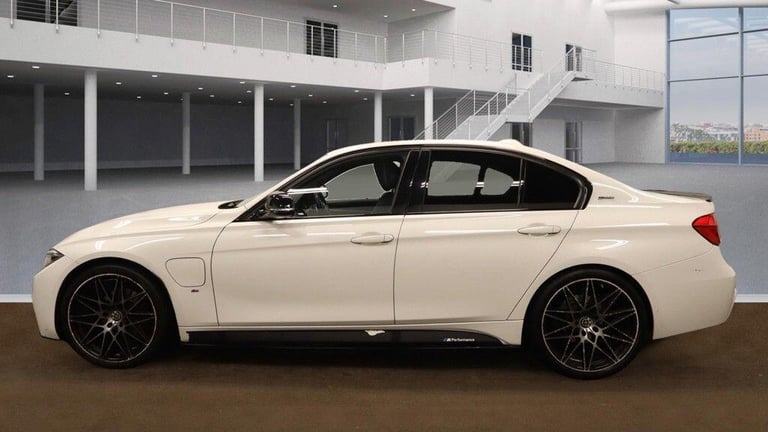 2018 BMW 3 Series 330e M Sport 4dr Step Auto SALOON PETROL/ELECTRIC Automatic