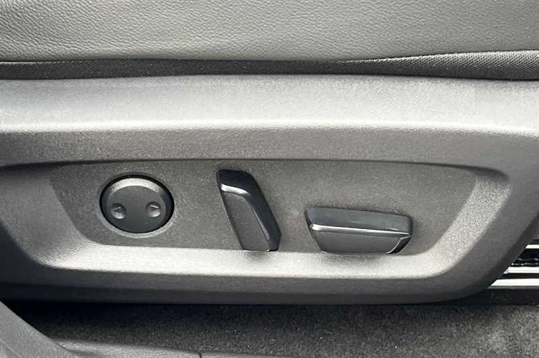 2022 Nissan Qashqai 1.3 DIG-T MH TEKNA 5DR Hatchback Petrol Manual