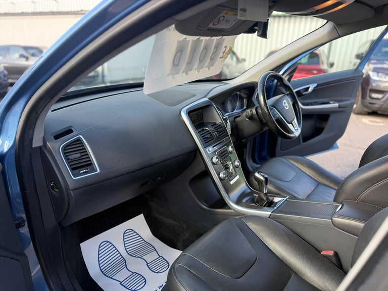 2015 Volvo XC60 D4 [181] SE Lux 5dr Diesel