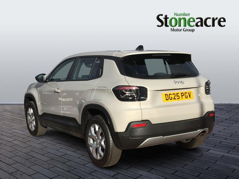 2025 Jeep Avenger Altitude 1.2 100hp Mt HATCHBACK Petrol Manual