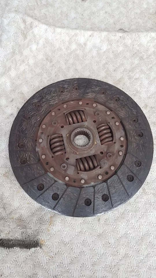 Mercedes Sprinter 2015 Clutch (Flywheel and Release Bearing Not Included)