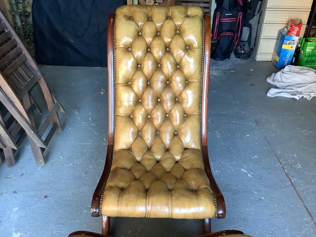 Chesterfield cheap slipper chair