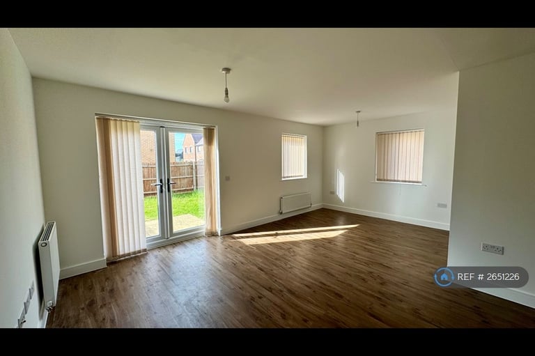 3 bedroom house in Heron Road, Northstowe, CB24 (3 bed) (#2651226)