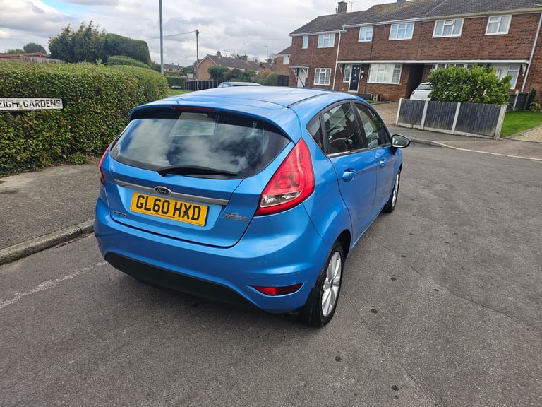 fiesta 1.4 zetec NEW RE.CON ENGINE 98K WITH RECEIPT LONG MOT JUNE 26 NEW CLUTCH 2KEYS drives perfe