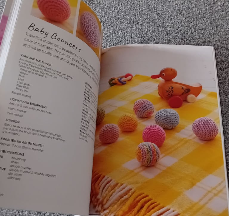 KNITTING/CROCHET BOOKS