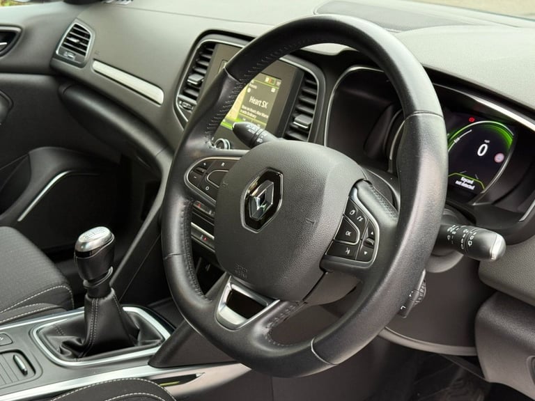 2019 Renault Megane 1.3 TCe Iconic Hatchback 5dr Petrol Manual Euro 6 (s/s) (140 ps) Hatchback Pe...
