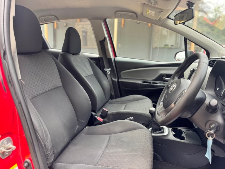 2015 Toyota Yaris 1.0 VVT-i Icon 5dr HATCHBACK Petrol Manual