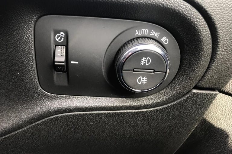  Vauxhall Grandland 1.2 Turbo Ultimate Suv 5dr Petrol Manual Euro 6 s/s 130 Ps