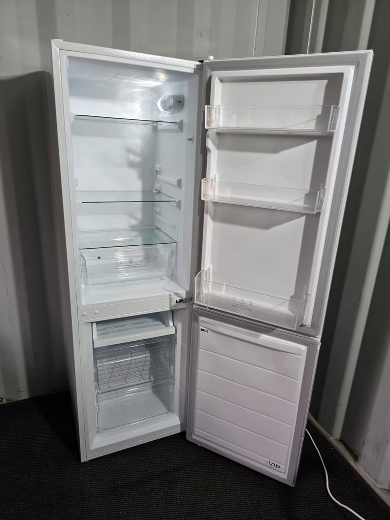 Free Delivery - Montpellier Fridge/Freezer (£150)