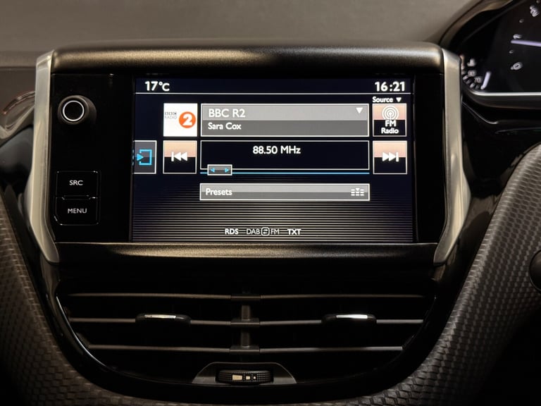 2016 Peugeot 2008 1.6 BlueHDi Allure SUV 5dr Diesel Manual Euro 6 (100 ps) -