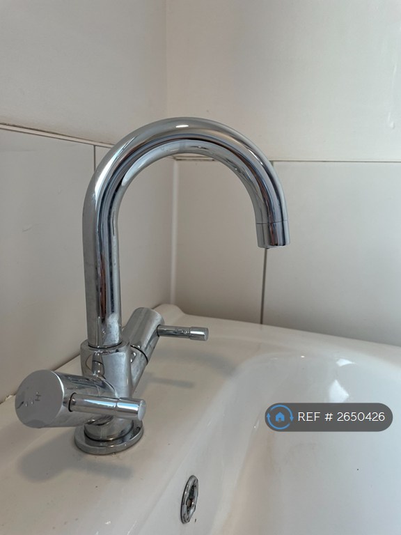 2 bedroom house in Brompton Road, Manchester, M14 (2 bed) (#2650426)