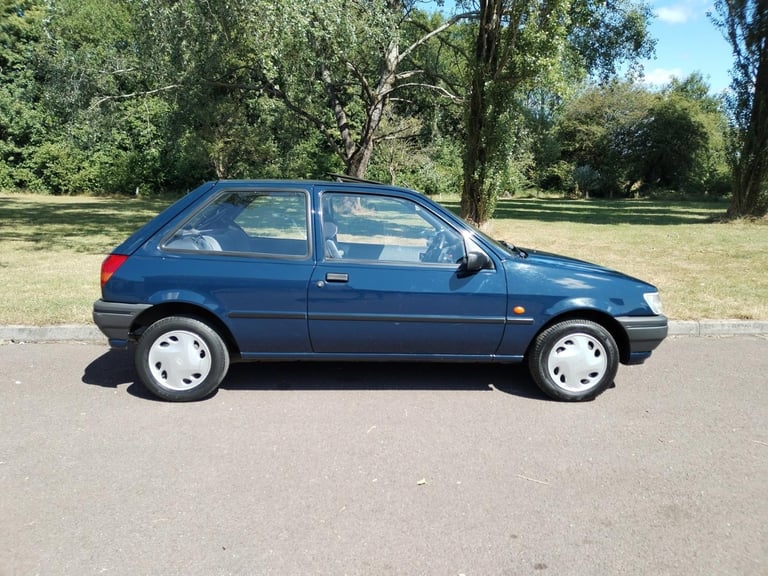 1995 FORD FIESTA MK3 1.1 QUARTZ 3 DOOR HATCHBACK GENUINE 37K 1 OWNER CLASSIC