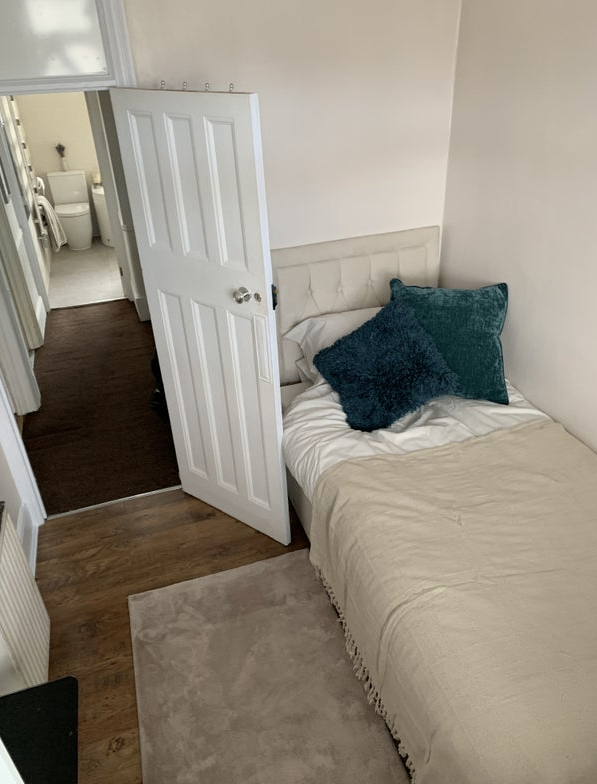 Spacious & Cosy Single Room for Rent AT NG7 2JH