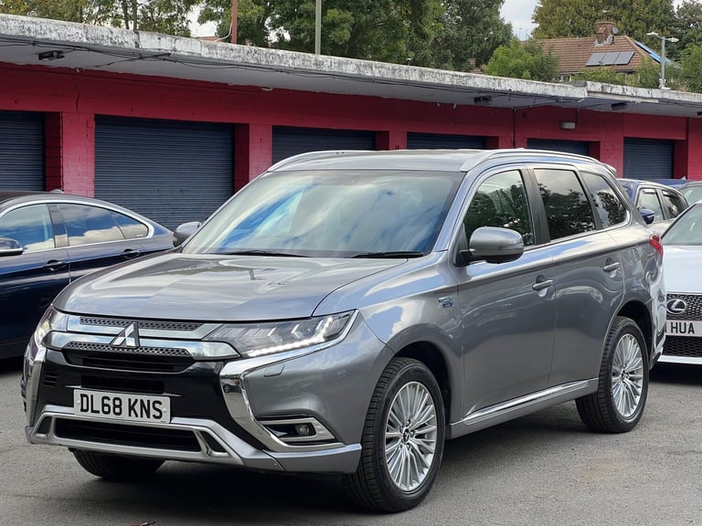 2019 Mitsubishi Outlander 2.4h TwinMotor 13.8kWh 4h SUV 5dr Petrol Plug-in