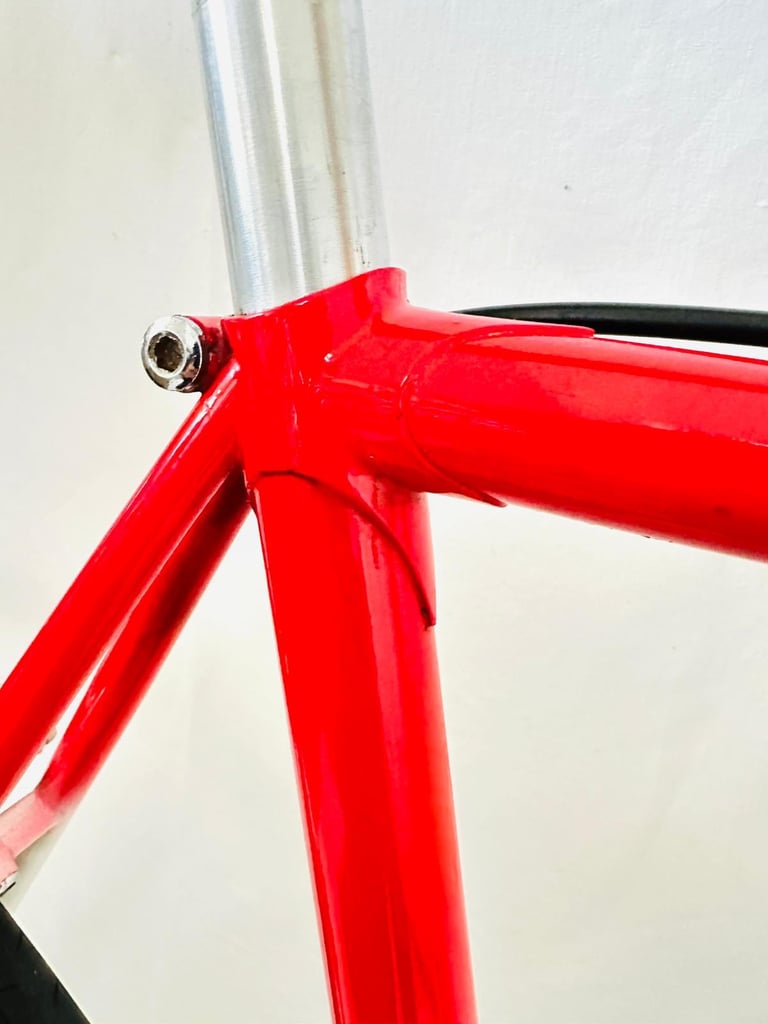 PEUGEOT ATHENA NOS  Virtually New Condition Size/56 cm Road Bike 🚴‍♀️