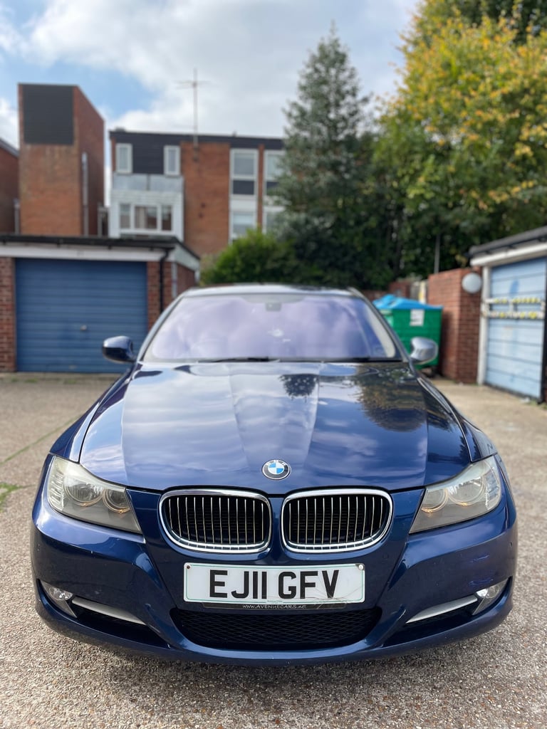 BMW, 3 SERIES, Saloon, 2011, Semi-Auto, 1995 (cc), 4 doors