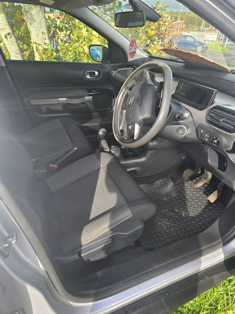 Citroen, C4 CACTUS, Hatchback, 2016, Manual, 1560 (cc), 5 doors