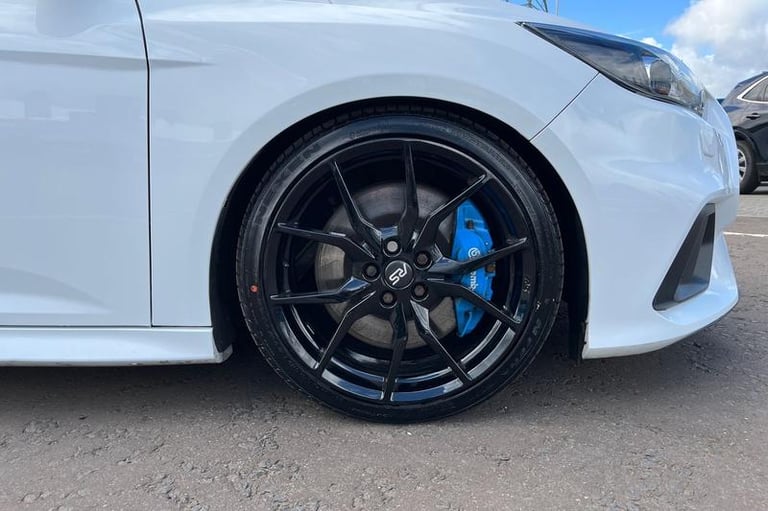 2016 Ford Focus 2.3T EcoBoost RS Hatchback 5dr Petrol Manual AWD Euro 6 (s/s) (350 ps) Manu Hatch...