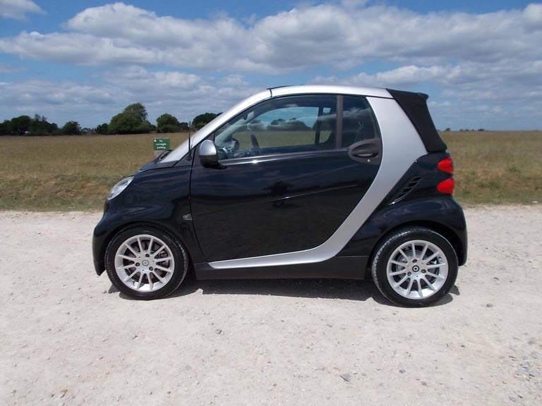 image for 2009 SMART FORTWO PASSION MHD CONVERTIBLE 2 SEAT 999 CC PETROL AUTOMATIC CAR