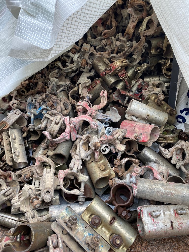 Scaffold tubes and clips available @ Timber 4 u 