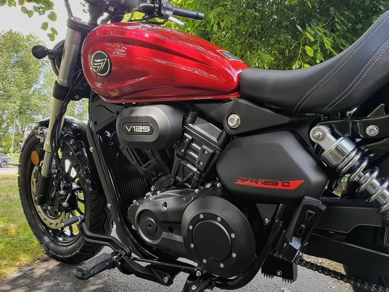 NEW Keeway RK V125 Cruise V Twin CBT Learner Legal Custom Motorcycle