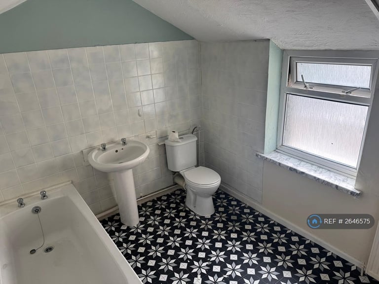 2 bedroom house in Brookdale Street, Neath, SA11 (2 bed) (#2646575)