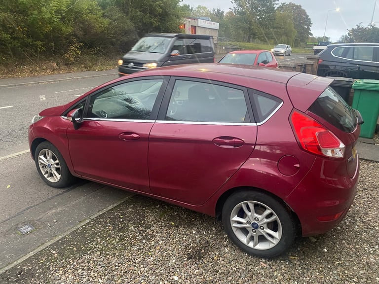 Ford, FIESTA, Hatchback, 2015, Manual, 998 (cc), 5 doors