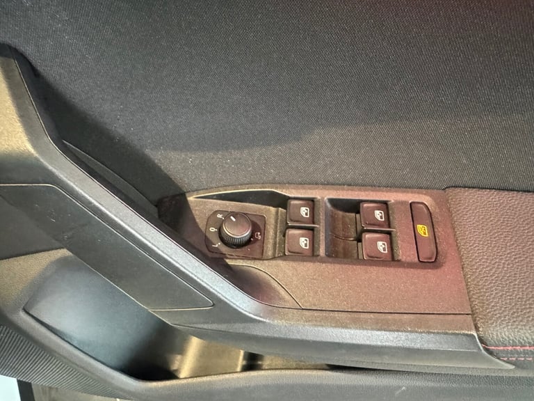 2020 SEAT Arona 1.0 TSI 115 FR [EZ] 5dr DSG Hatchback Petrol Automatic