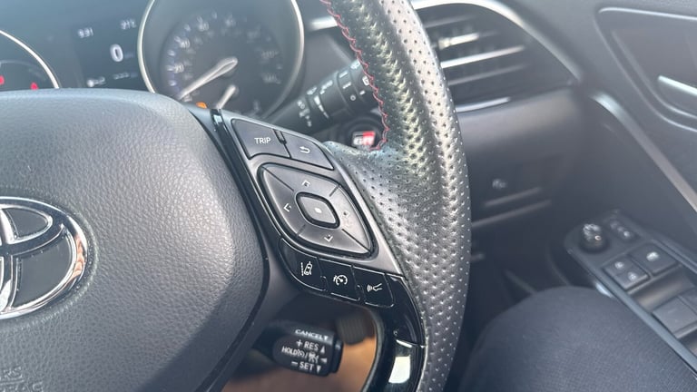 2022 Toyota C-HR 1.8 Hybrid GR Sport 5dr CVT Hybrid Hatchback Hatchback Hybrid Automatic