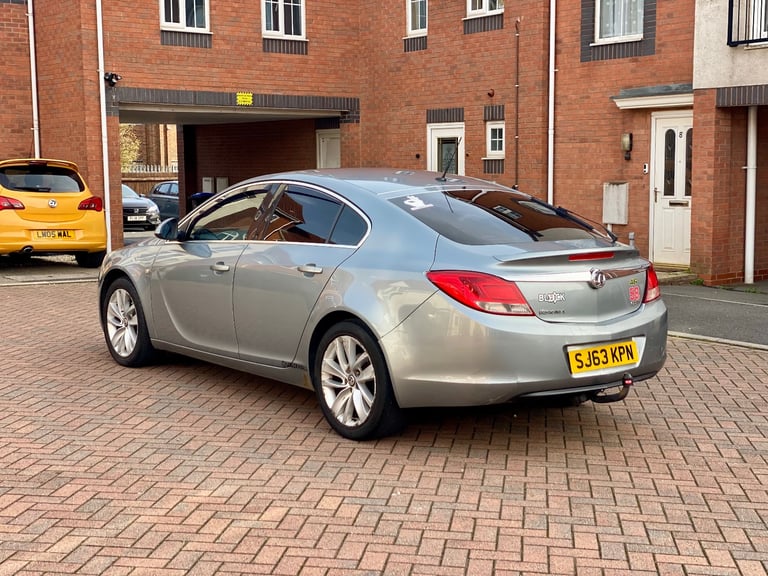 Vauxhall, INSIGNIA, Hatchback, 2013, Manual, 1956 (cc), 5 doors
