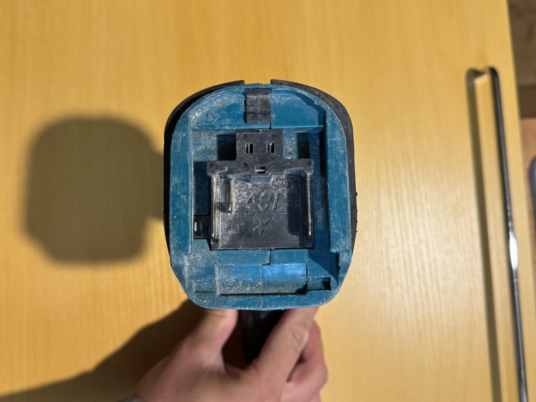 Makita screw driver rotary drill used condition fully working no battery or charger 