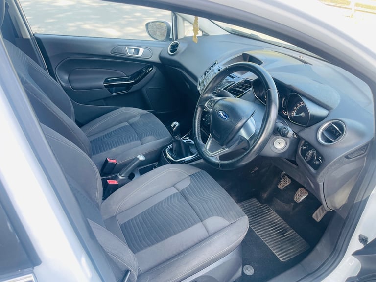 Ford FIESTA 2015, Manual 1.25 petrol, long mot, px or swap possible, 5 doors